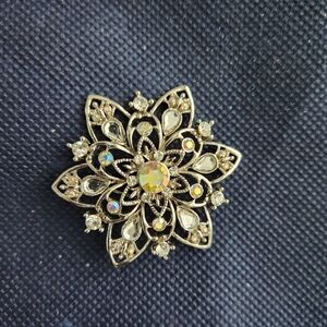 Vintage Flower Shaped Aura Borealis Diamante Brooch 